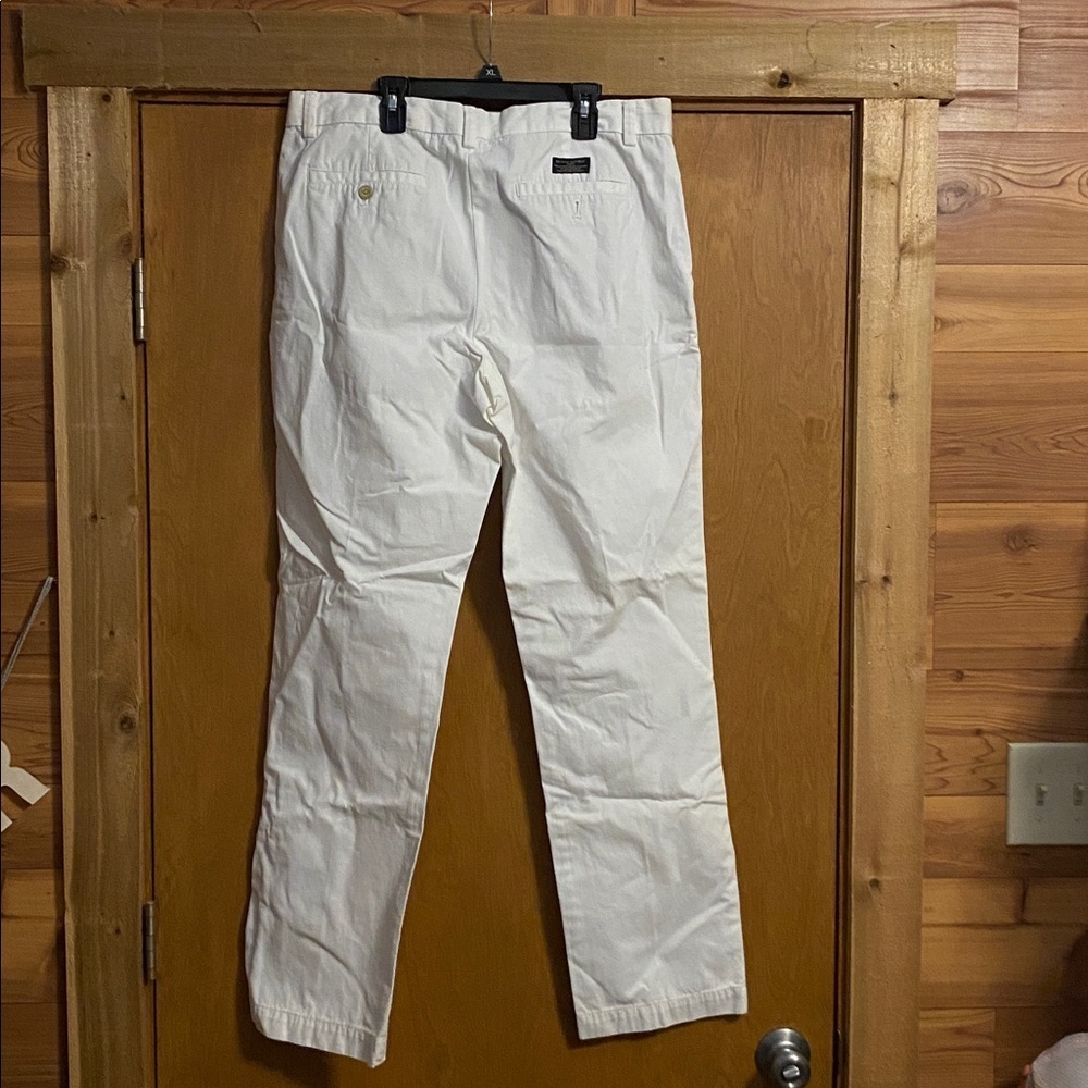 Banana Republic White Aiden Chino - Picture 6 of 9